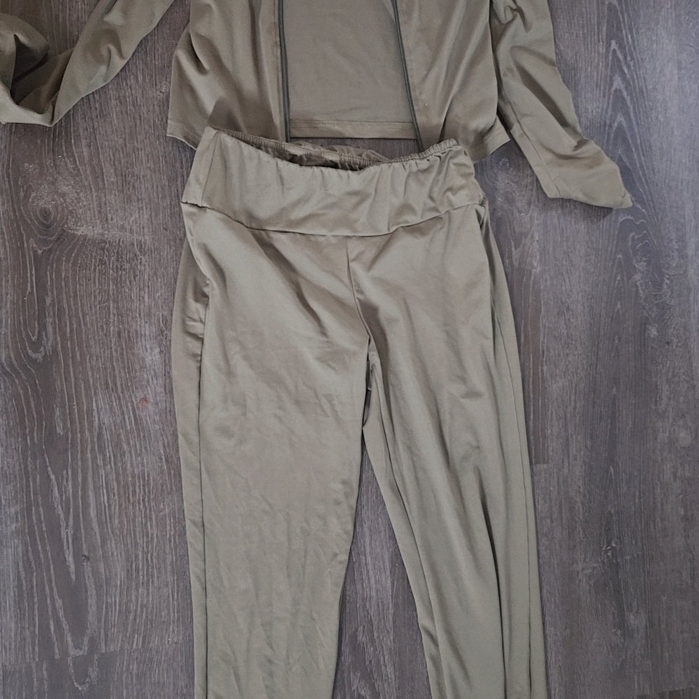 Elegant Tan Women's Jumpsuit